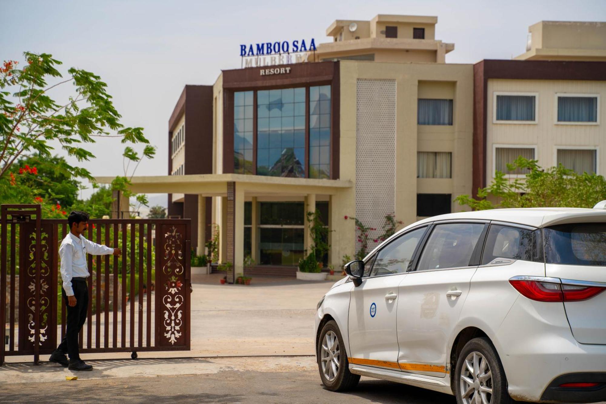 Bamboo Saa Mulberry Resort Pushkar Bagian luar foto